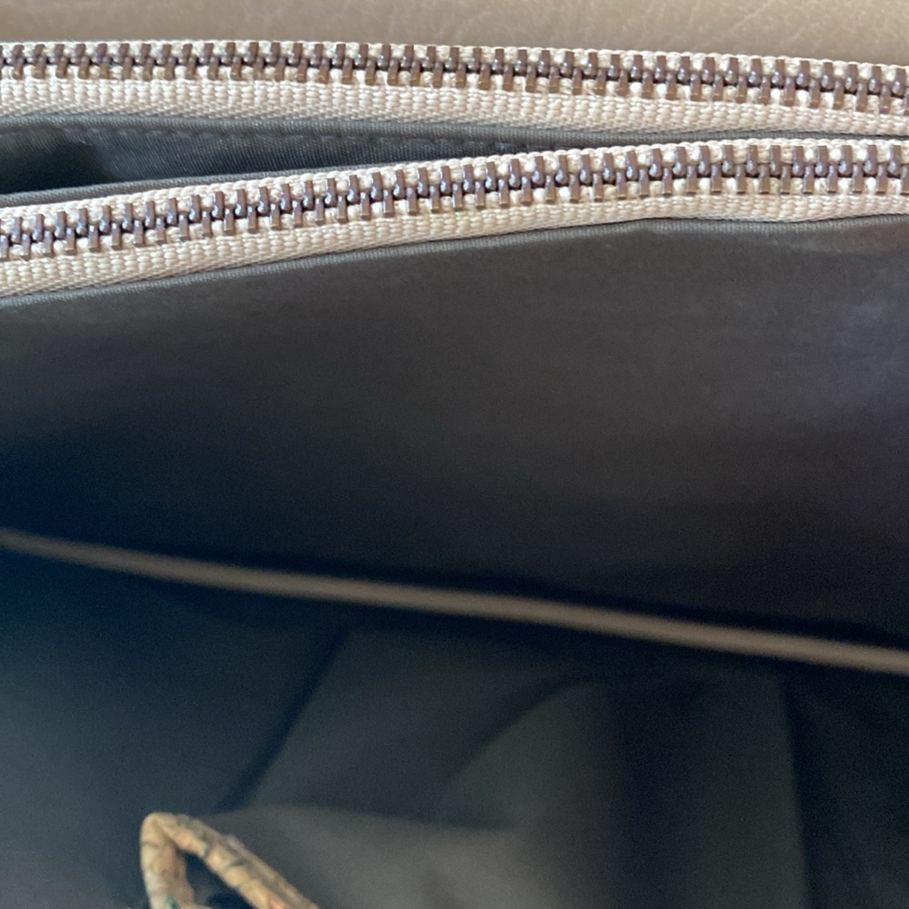 Matt & Nat Envelope Purse - Picture 11 of 11